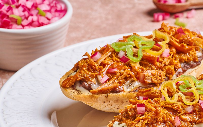 3 1 - Tortas de cochinita pibil: Un clásico de la cocina mexicana
